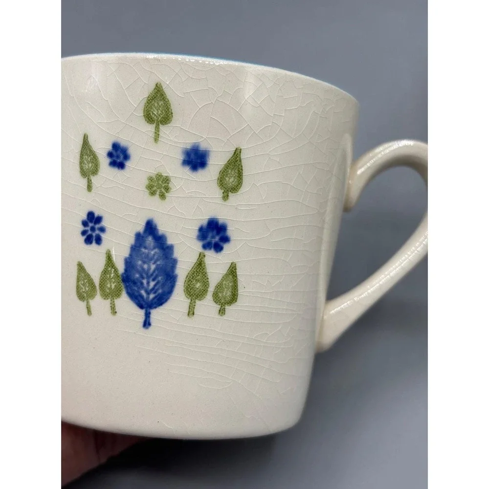 The Unbranded Brand charming tea